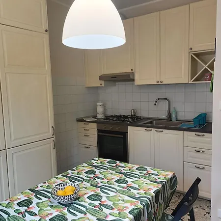 公寓 La Casa Di Piera 圣雷默
